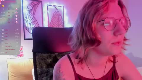 Hailey online show from 22, 11, 2025