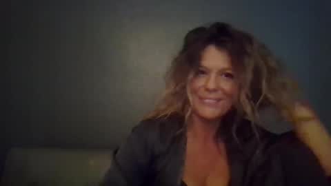 Hailey online show from 11, 10, 2025