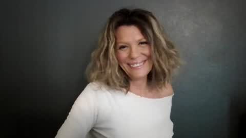 Hailey online show from 19, 6, 2026
