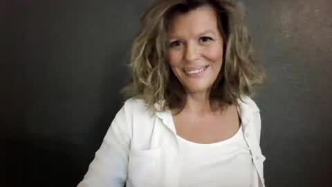 Hailey online show from 25, 7, 2026