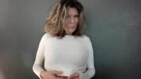 Hailey online show from 27, 7, 2026