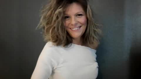 Hailey online show from 1, 8, 2026