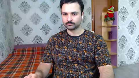 Hairy Tyler online show from 16, 2, 2025