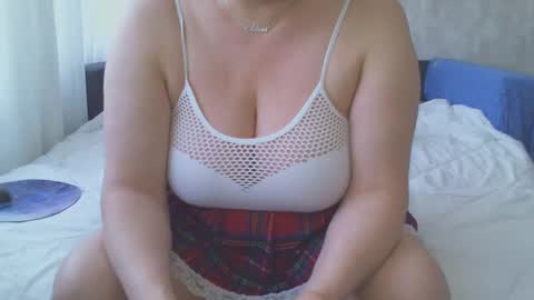 Snapshot of hairy_vi chatting on 11, 2, 2025 hairy vicky online show from 11, 2, 2025