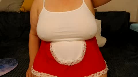 Snapshot of hairy_vi chatting on 11, 7, 2026 hairy vicky online show from 11, 7, 2026
