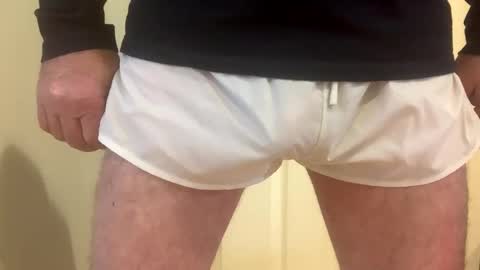 hairybush235325 online show from 2, 2, 2026