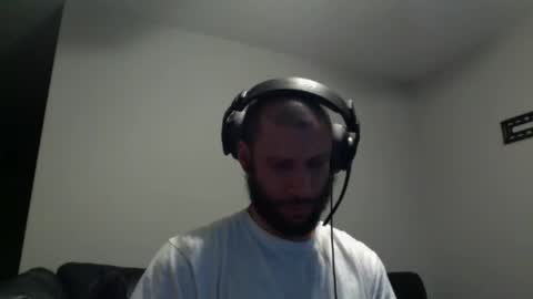 Snapshot of hairydadbod6 chatting on 8, 12, 2024 hairydadbod6 online show from 8, 12, 2024