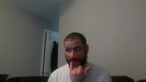 Snapshot of hairydadbod6 chatting on 24, 12, 2024 hairydadbod6 online show from 24, 12, 2024