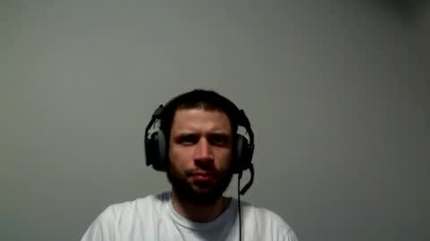 Snapshot of hairydadbod6 chatting on 14, 2, 2025 hairydadbod6 online show from 14, 2, 2025