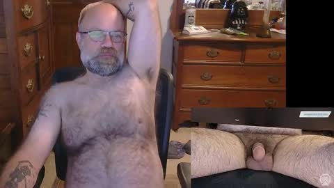 HairyDaddyBear69 online show from 22, 9, 2025