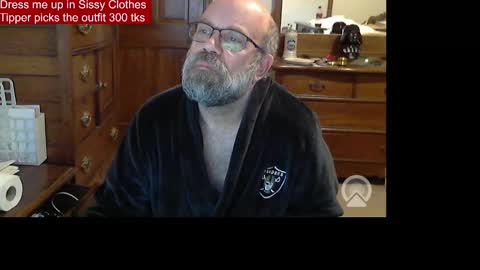 Snapshot of hairydaddybear69 chatting on 4, 2, 2026 HairyDaddyBear69 online show from 4, 2, 2026
