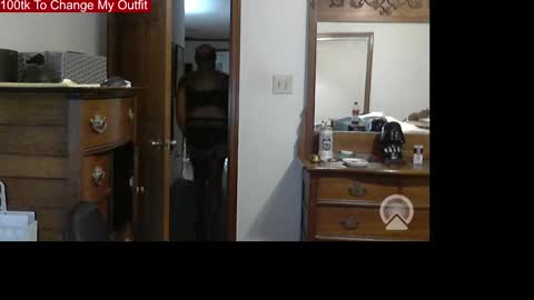 Snapshot of hairydaddybear69 chatting on 10, 2, 2026 HairyDaddyBear69 online show from 10, 2, 2026