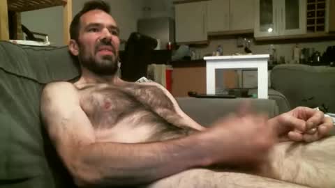 Snapshot of hairydude2015 chatting on 8, 9, 2025 hairydude2015 online show from 8, 9, 2025