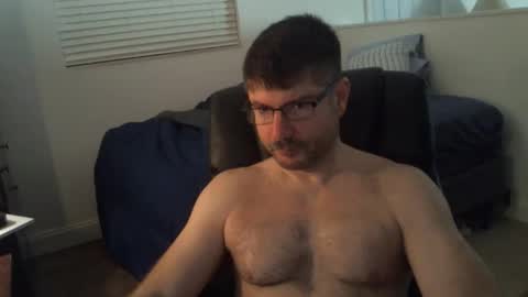 Snapshot of hairyjock chatting on 1, 6, 2026 Hairymuscle online show from 1, 6, 2026