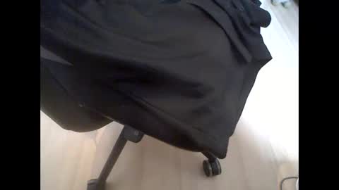 Snapshot of hairyman007 chatting on 8, 1, 2025 hairyman007 online show from 8, 1, 2025