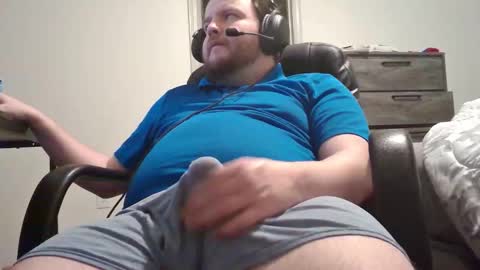 Snapshot of hairymikey chatting on 19, 2, 2026 hairymikey online show from 19, 2, 2026