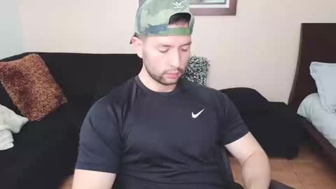 hairyncuteass online show from 18, 2, 2025