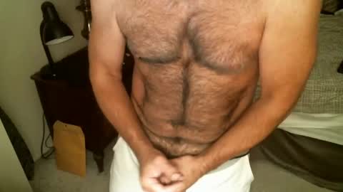 Snapshot of hairypecsguy chatting on 19, 11, 2025 Hairy pecs online show from 19, 11, 2025