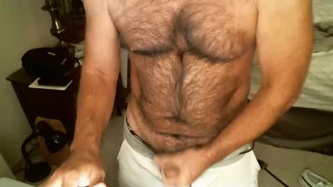 Snapshot of hairypecsguy chatting on 30, 11, 2025 Hairy pecs online show from 30, 11, 2025