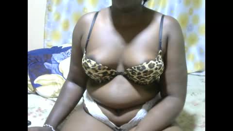 hairypussybigassy001 online show from 9, 2, 2025