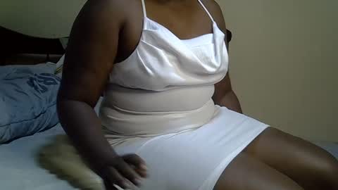 hairypussybigassy001 online show from 18, 12, 2025