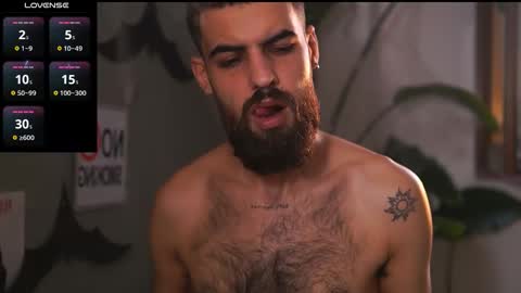 Snapshot of hairyrobxxx chatting on 31, 10, 2025 HairyRobXxX online show from 31, 10, 2025