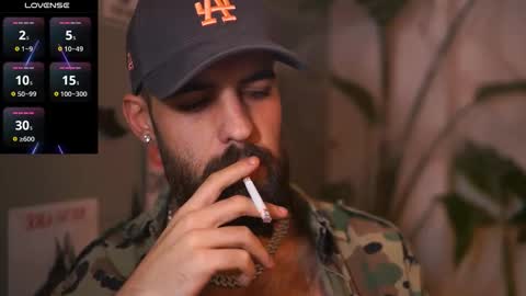 Snapshot of hairyrobxxx chatting on 2, 11, 2025 HairyRobXxX online show from 2, 11, 2025