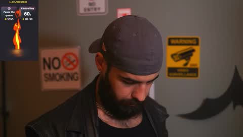 Snapshot of hairyrobxxx chatting on 29, 11, 2025 HairyRobXxX online show from 29, 11, 2025