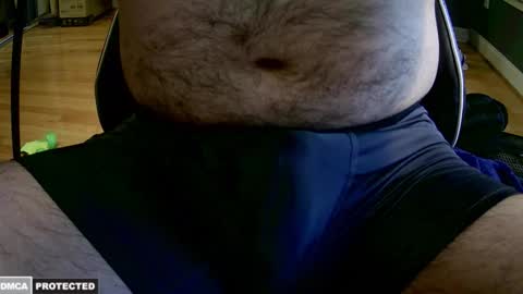 Snapshot of hairyuncut1705 chatting on 22, 3, 2026 hairyuncut1705 online show from 22, 3, 2026