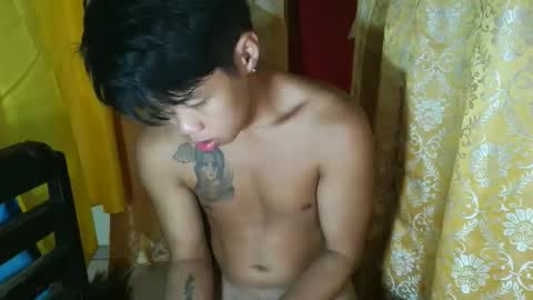 haku020485 online show from 24, 11, 2025