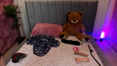 Snapshot of hakurukushka chatting on 22, 1, 2025 Haku Please help me with your thumbs up its important online show from 22, 1, 2025