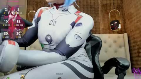 Snapshot of hakurukushka chatting on 21, 2, 2025 Haku Please help me with your thumbs up its important online show from 21, 2, 2025