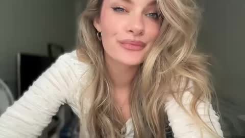 Snapshot of haley_rune chatting on 13, 9, 2025 haley_rune online show from 13, 9, 2025