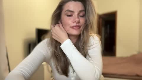 Snapshot of haley_rune chatting on 24, 9, 2025 haley_rune online show from 24, 9, 2025