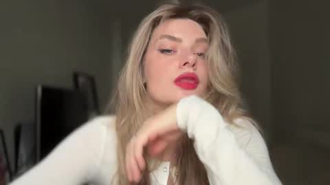 Snapshot of haley_rune chatting on 16, 10, 2025 haley_rune online show from 16, 10, 2025