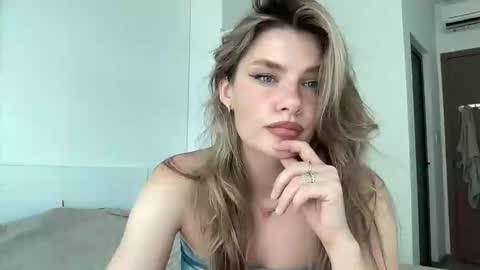 Snapshot of haley_rune chatting on 5, 11, 2025 haley_rune online show from 5, 11, 2025