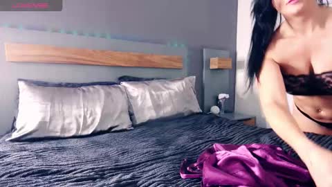 Snapshot of haley_vernandez chatting on 18, 11, 2025 Haley online show from 18, 11, 2025