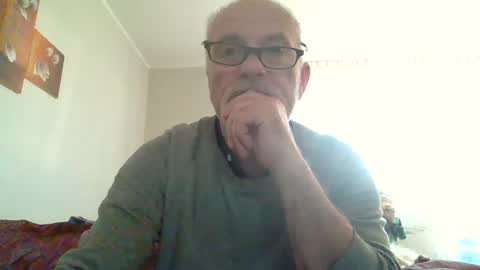 Snapshot of halfage chatting on 2, 12, 2024 other side of love online show from 2, 12, 2024