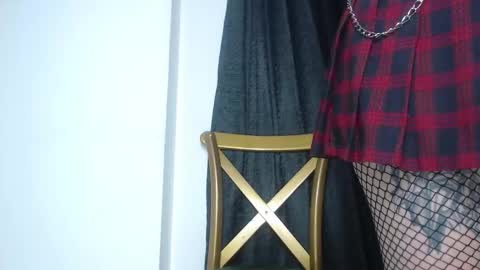 Halley Raven online show from 7, 10, 2025