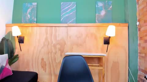 Snapshot of halleylorens chatting on 4, 2, 2026 Halley Lorens online show from 4, 2, 2026