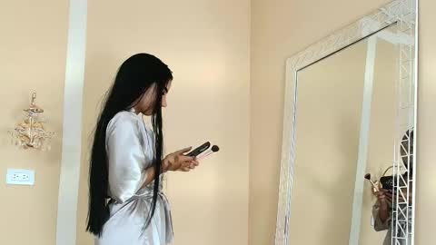 Snapshot of halliestone chatting on 16, 12, 2025 Hallie Stone online show from 16, 12, 2025