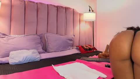  Hally Bans  online show from 20, 9, 2025