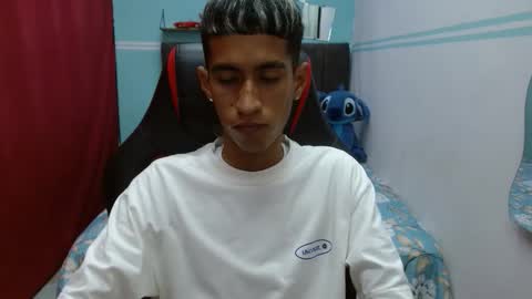 hamcummboy20 online show from 5, 3, 2026