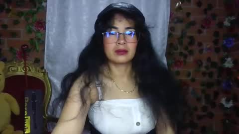 Snapshot of han_deus chatting on 5, 1, 2025 HANMy Dears make sure to follow me here create a FREE account if you dont have one and chat thank you. online show from 5, 1, 2025