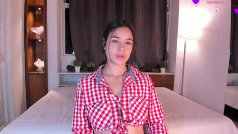 Hanna  Everyday From 1430 to 2130 Col Time online show from 21, 12, 2024