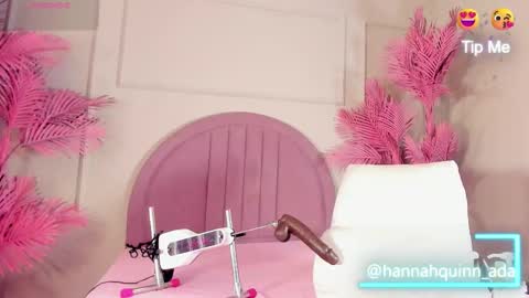 hanaahquinn online show from 10, 2, 2026