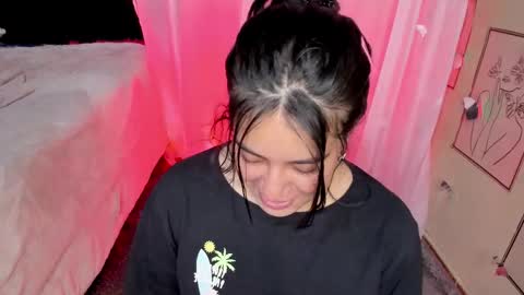 Hanah Montana Independent model online show from 25, 11, 2025