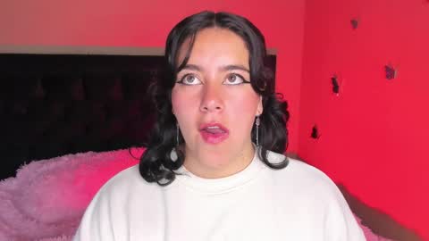 Hanah Montana Independent model online show from 4, 3, 2026