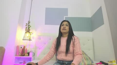 hanah_gray online show from 23, 1, 2025