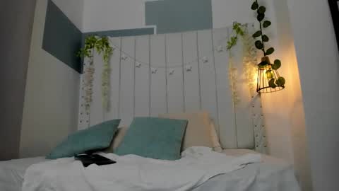 Snapshot of hanah_gray chatting on 23, 12, 2025 hanah_gray online show from 23, 12, 2025